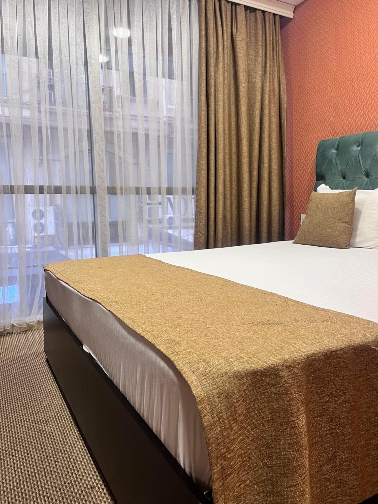 Address Hotel Baku Kültér fotó