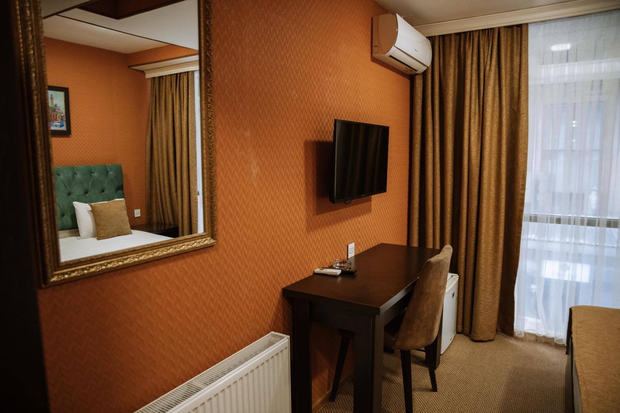 Address Hotel Baku Kültér fotó